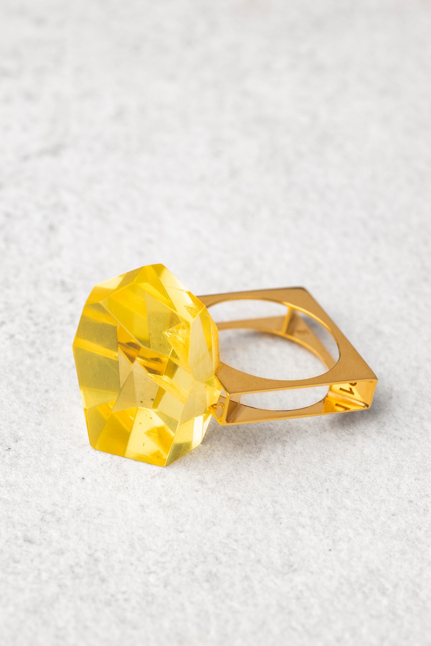 One-of-a-Kind Gold-Plated Amber Ring "Solis Monumentum"