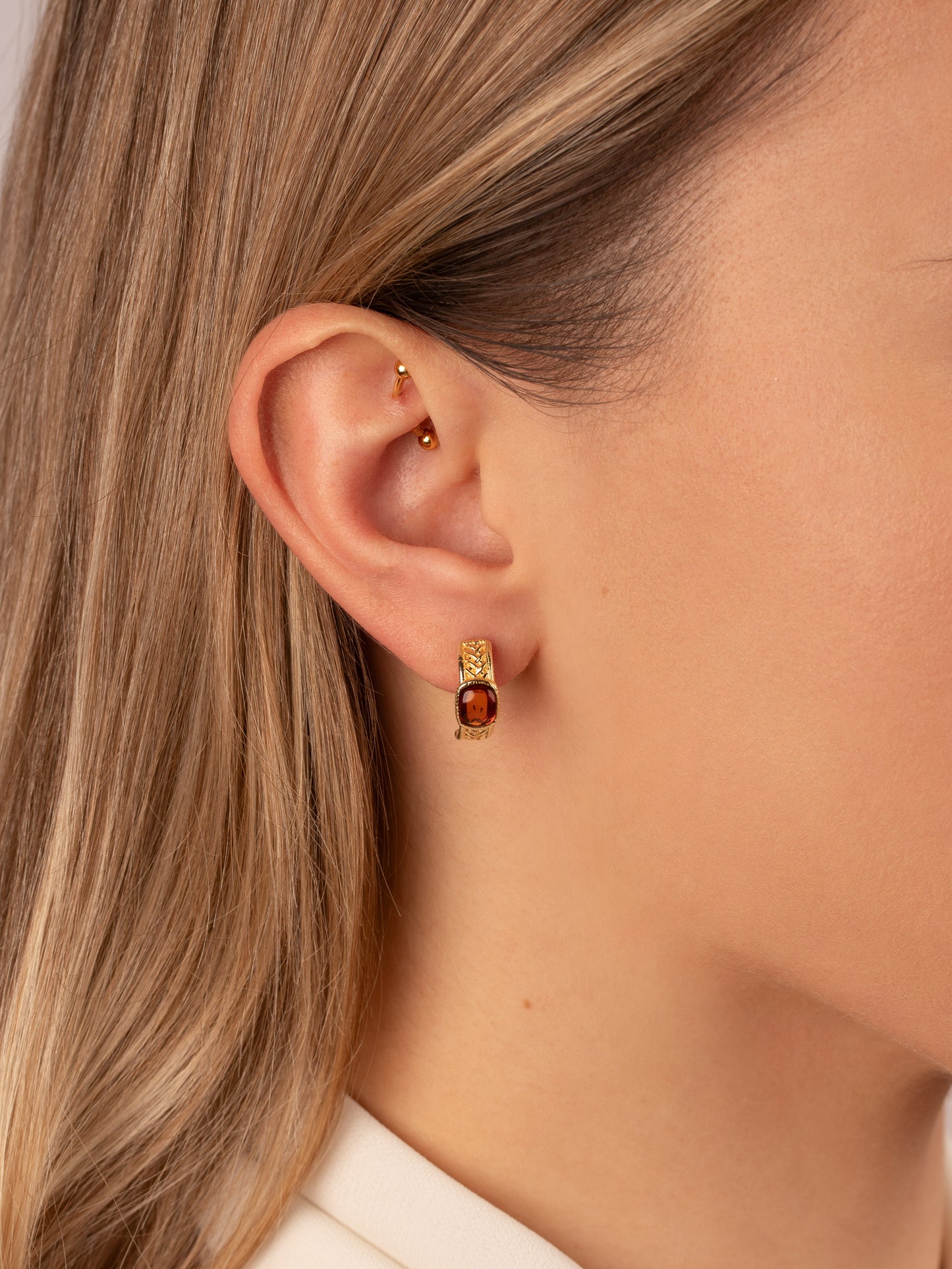 Gold-Plated Earrings with Honey-Colored Amber "Aurum Coronis"