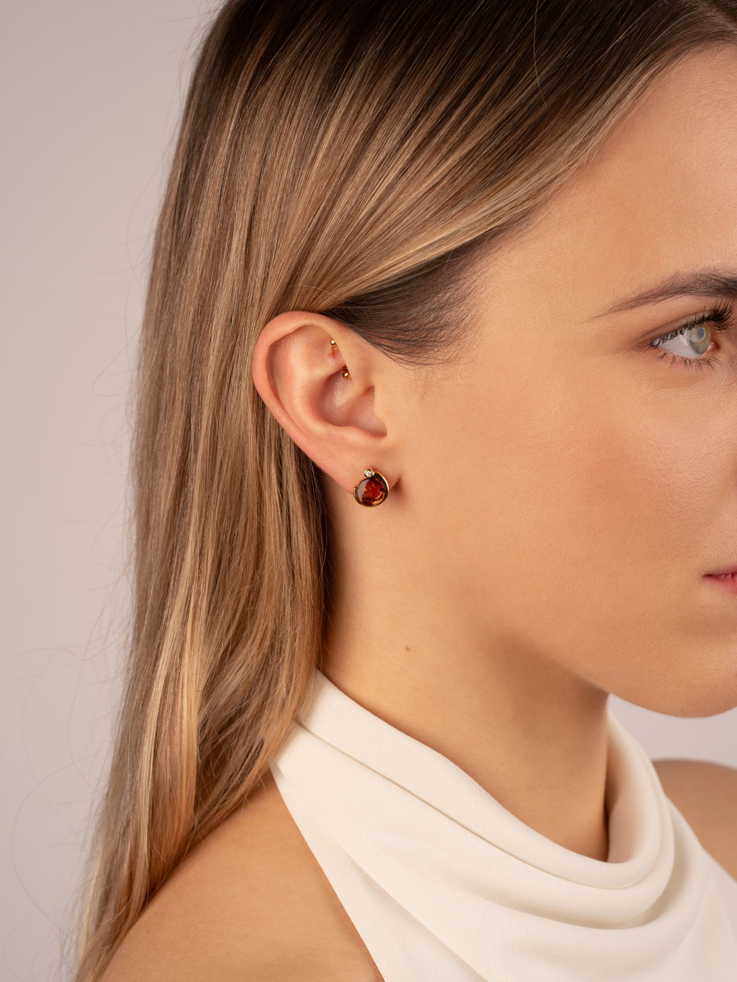 Gold-Plated Earrings with Honey-Colored Amber "Luna Aurum"