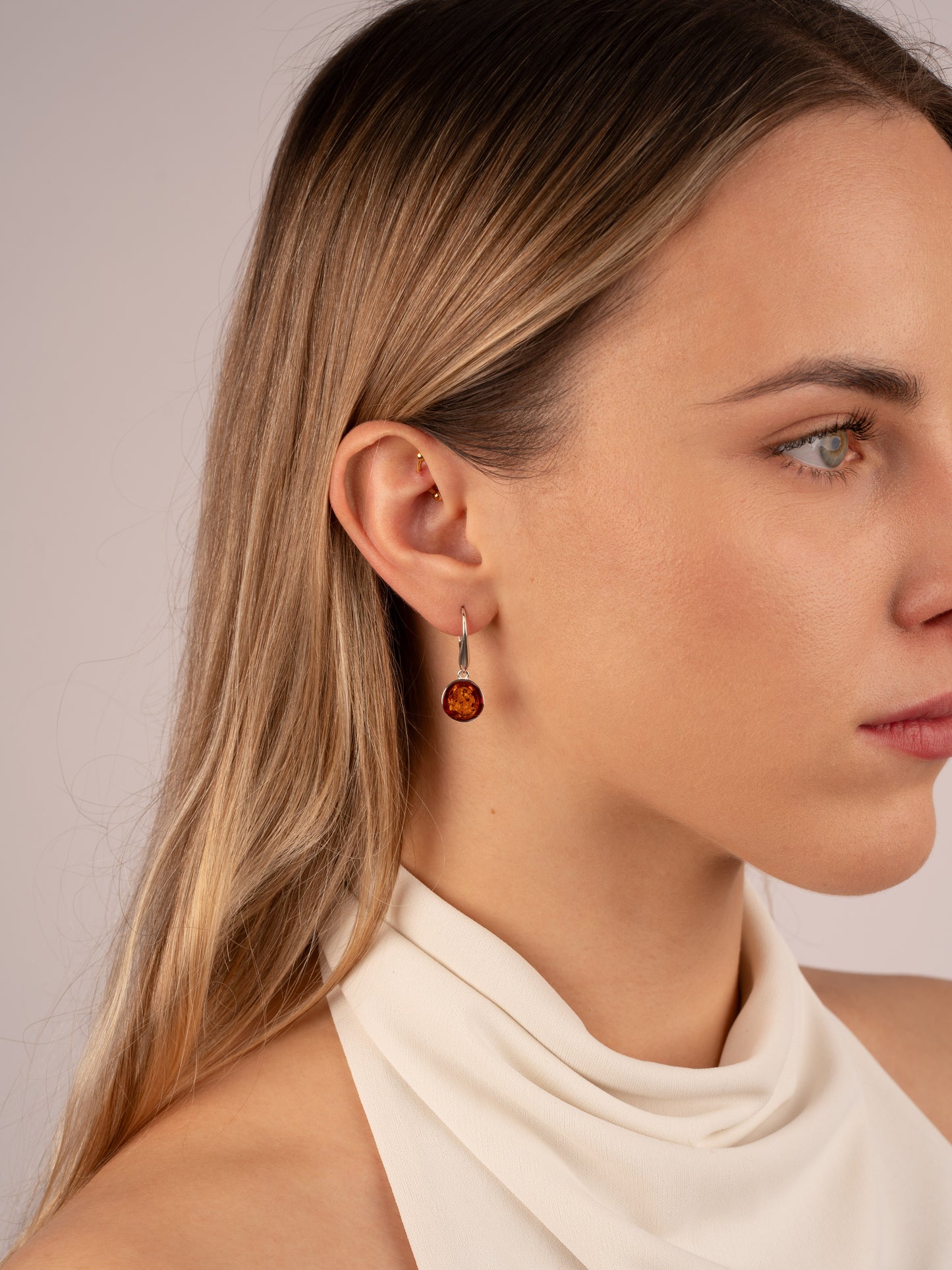 Silver Earrings with Honey-Colored Amber "Luna Clara"
