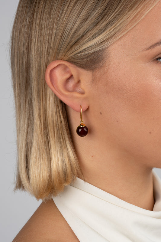 Paauksuoti gintariniai auskarai su tamsiu Baltijos gintaru „Divina Gemma“