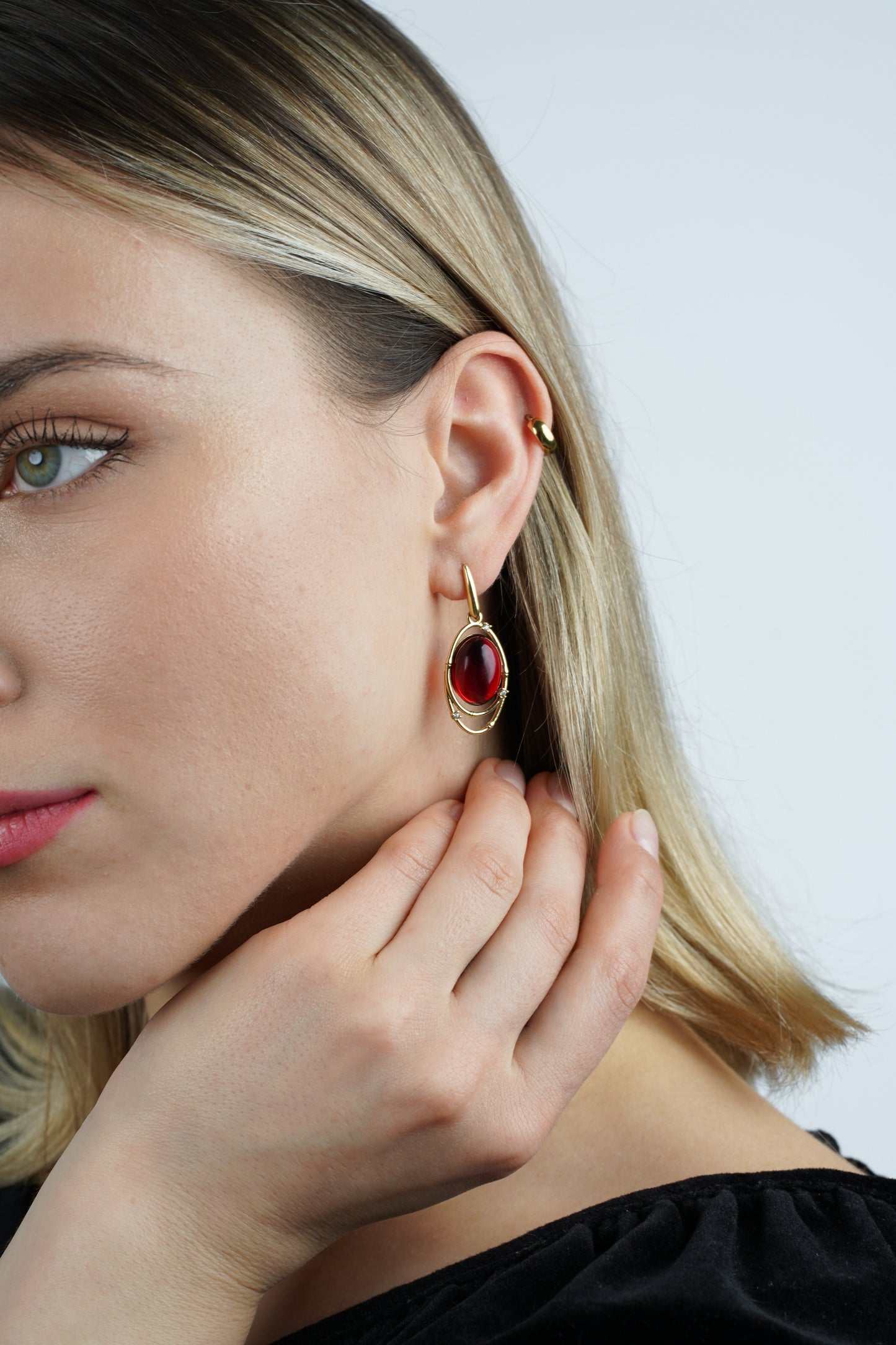 Gold-Plated Earrings with Natural Red Amber "Peccatum Dulce – Custodia"