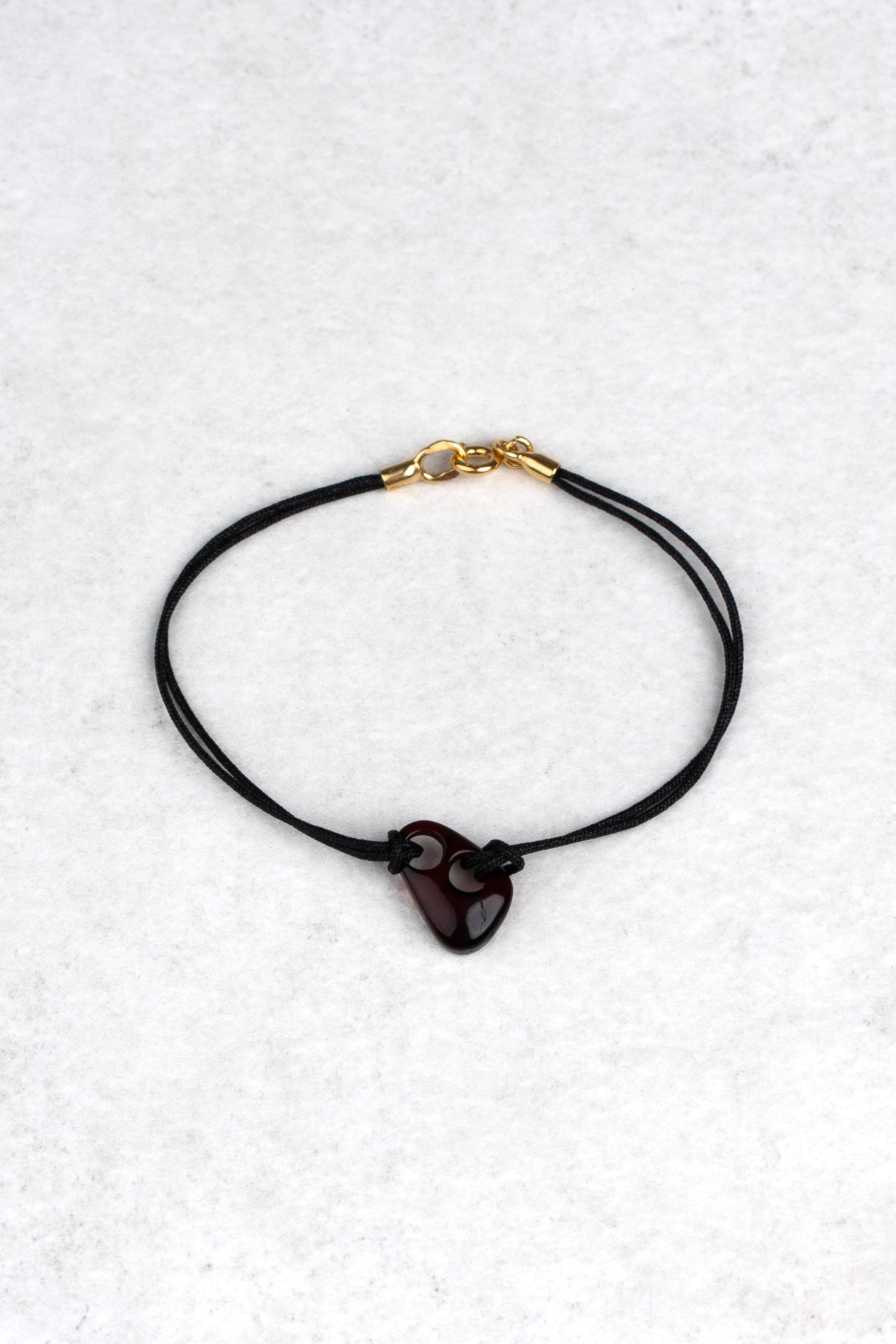 Gold-Plated Minimalist Amber Bracelet "Noctis Anima"
