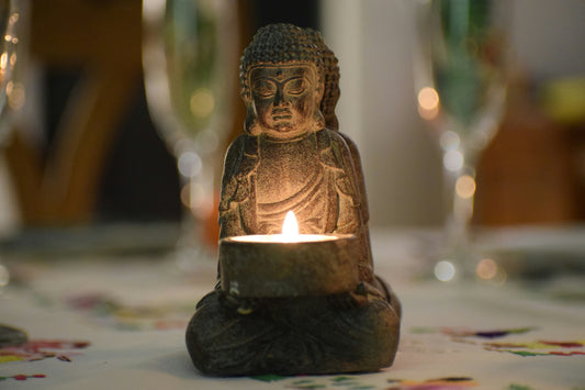Amber Jewelry for Meditation and Mindfulness