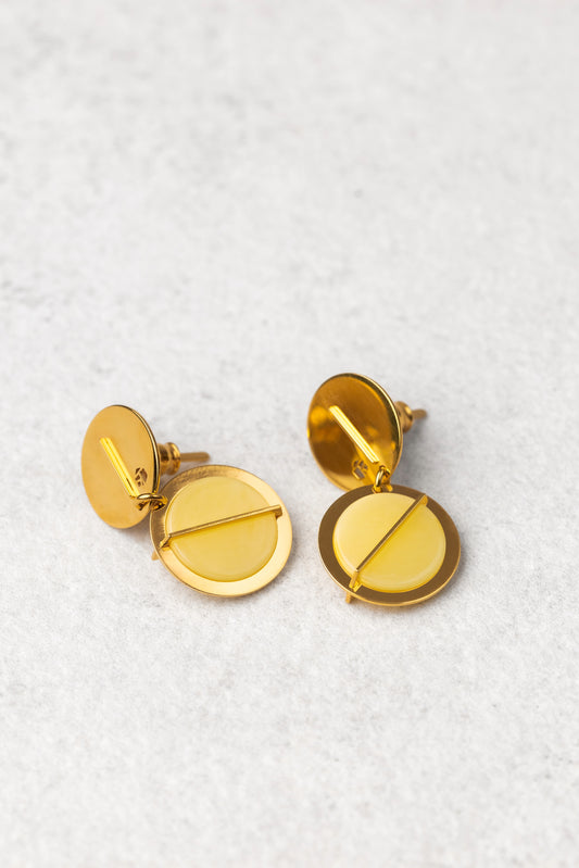 Gold-Plated Earrings with Milky Amber "Stellarum Orbis Pendo"
