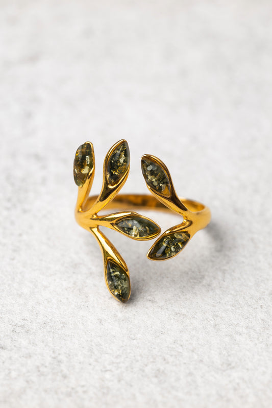 Gold-Plated Ring with Green Amber “Florentia Aurea Viridis”
