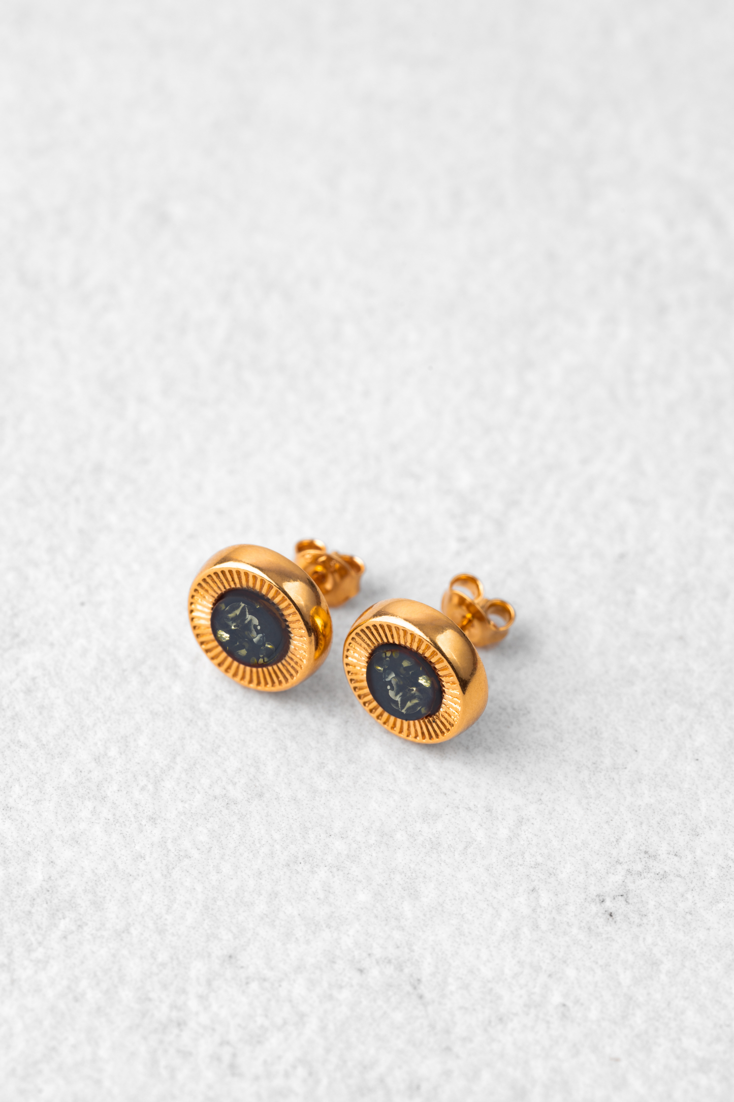 Pauksuoti žaliojo gintaro auskarai „Aurea Solis“