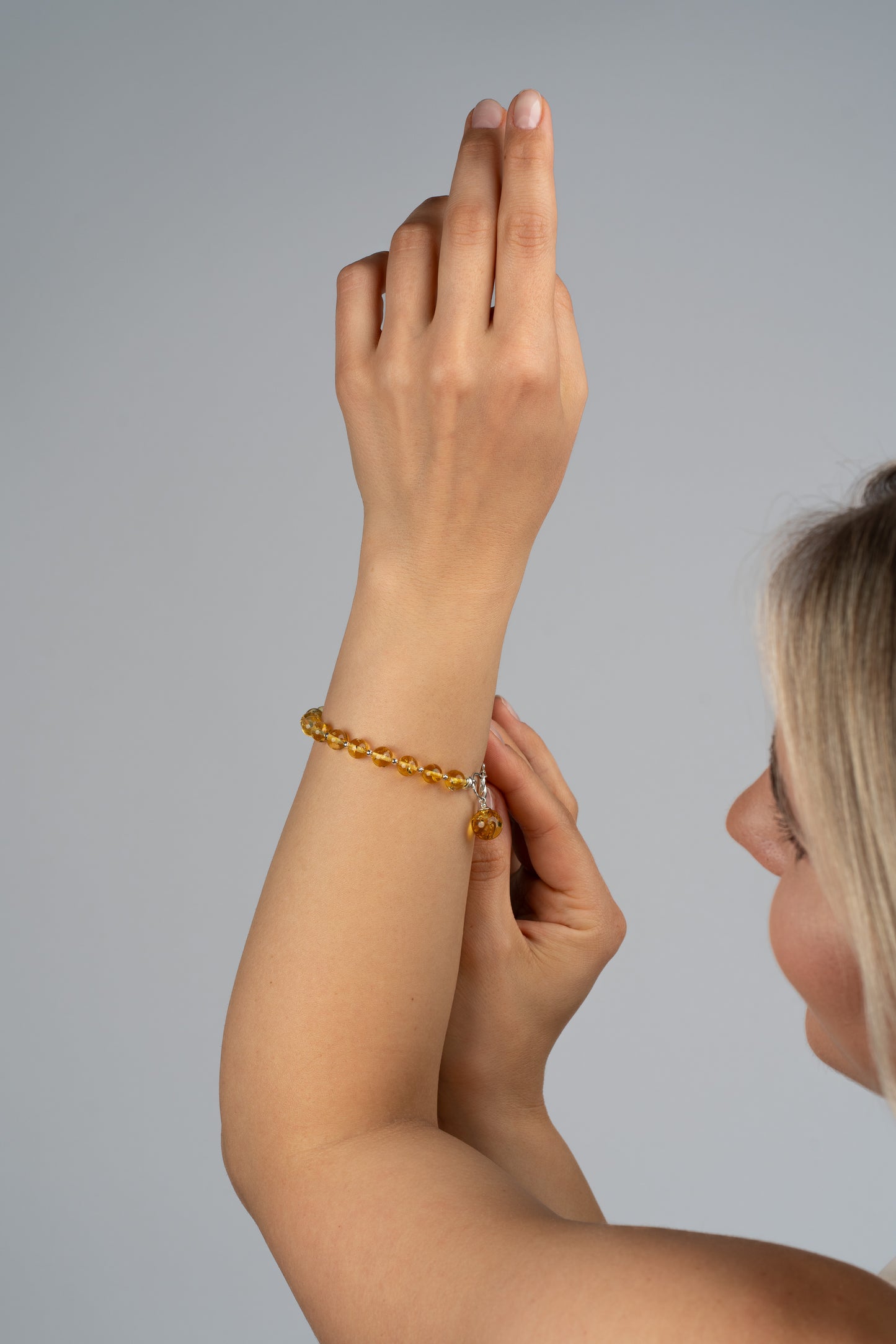 Silver Bracelet with Yellow Baltic Amber "Aurora Mellea"