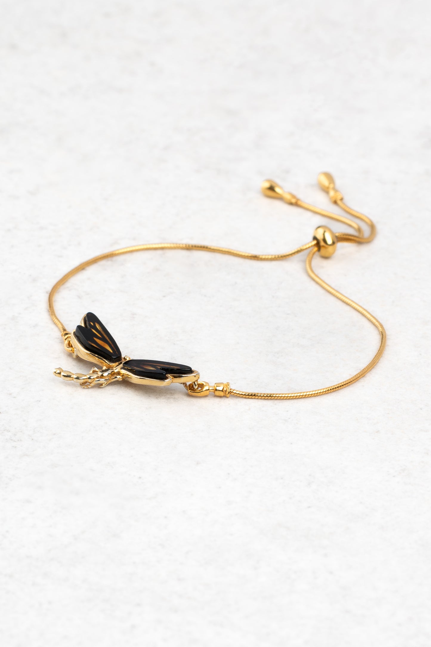 Gold-Plated Bracelet with Baltic Amber “Solifera”