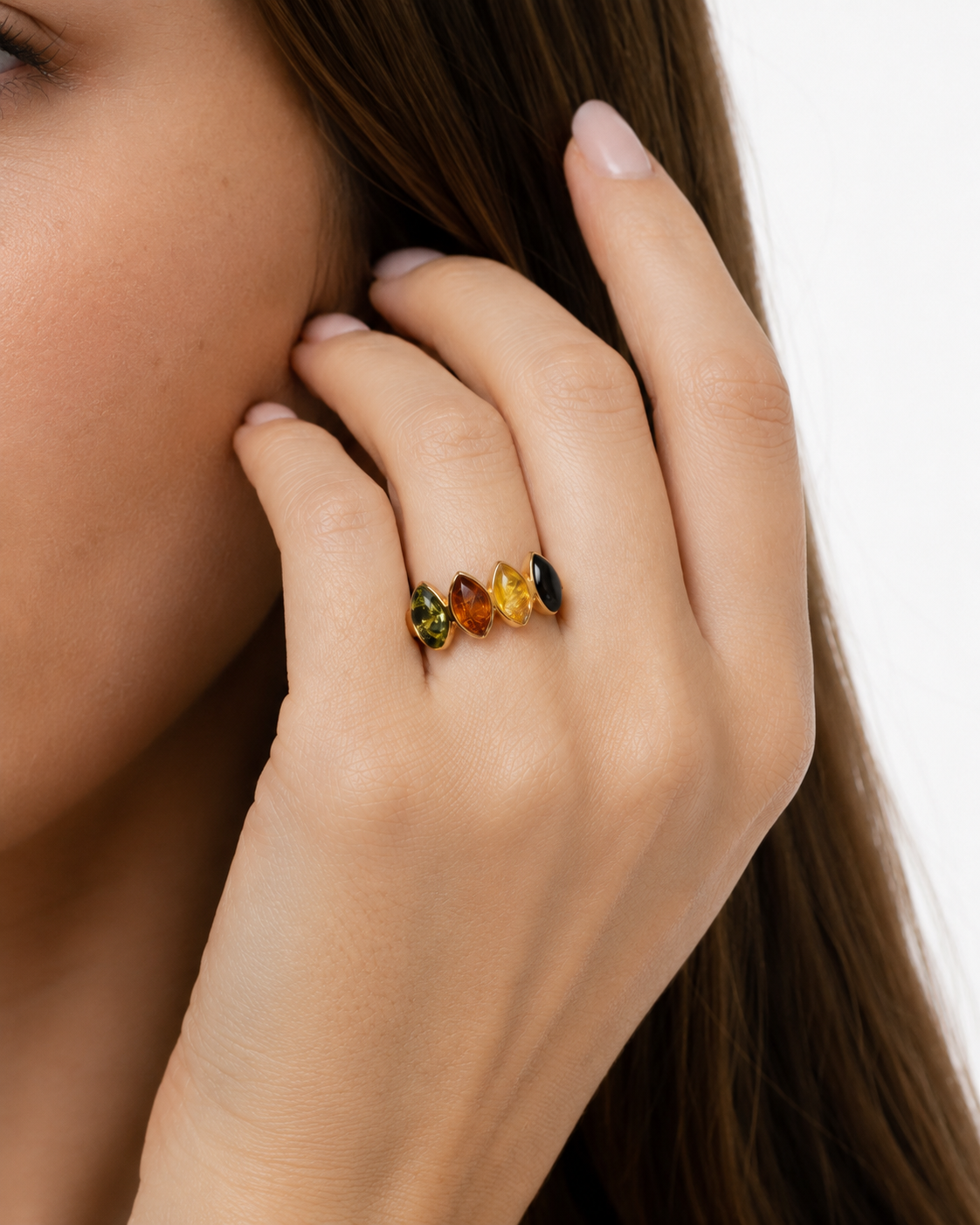 Gold-Plated Ring With Multi-Colored Amber "Lumen Anima"