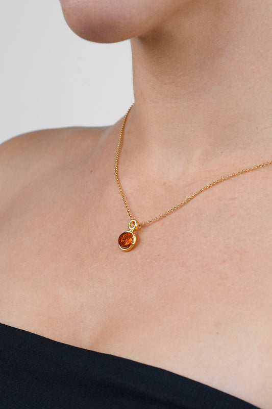 Gold-Plated Pendant with Honey Amber "Caelum Vivum - Aeva"