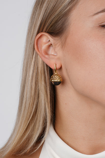 Gold-Plated Earrings with Green Amber "Ars Mutatio - Eira"