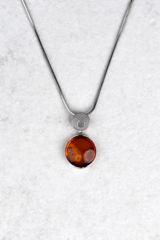 Silver Pendant with Honey-Colored Amber "Argentum Perla Orbis"