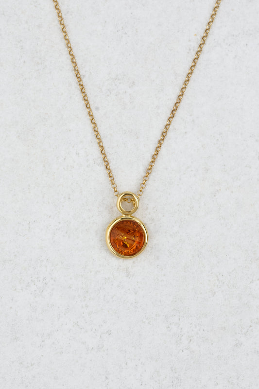 Gold-Plated Pendant with Honey Amber "Caelum Vivum - Aeva"