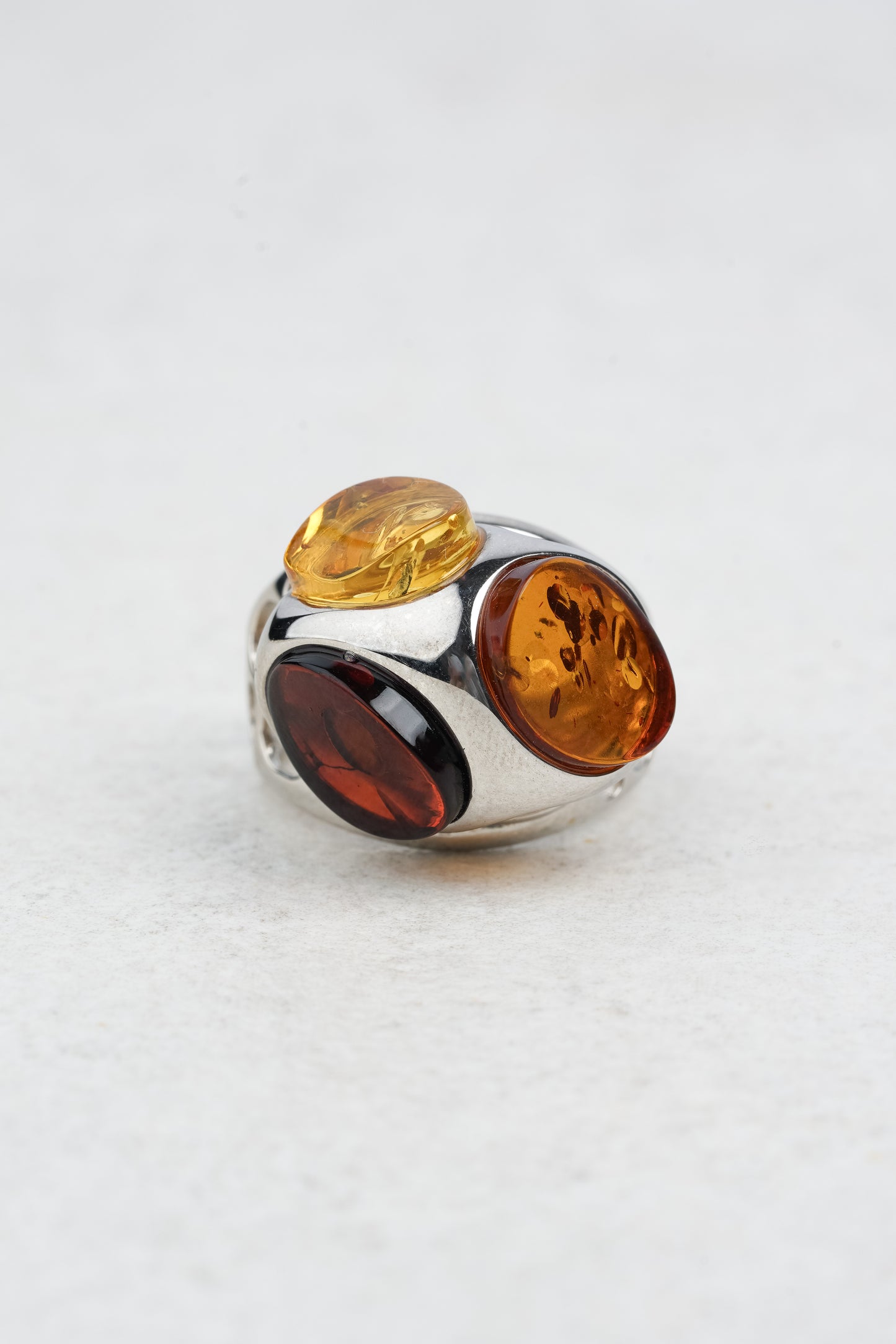 Unique Silver Ring with Baltic Amber "Flos Mellis"