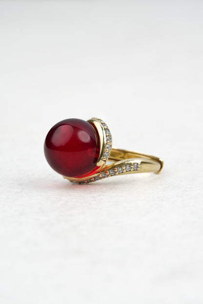 Gold-Plated Ring with Natural Red Amber "Peccatum Dulce – Vena"