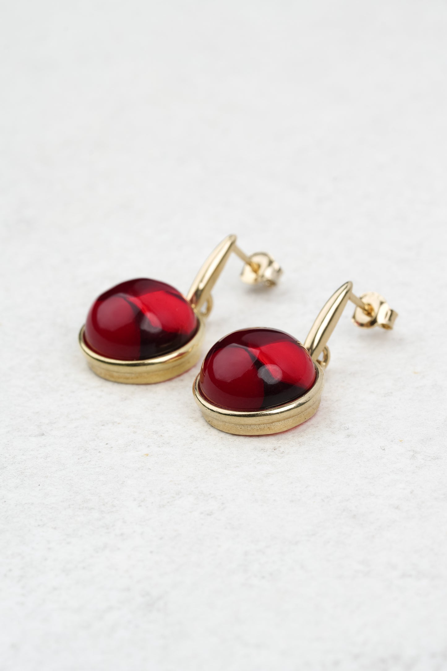 Gold-Plated Earrings with Natural Red Amber "Peccatum Dulce – Volans"