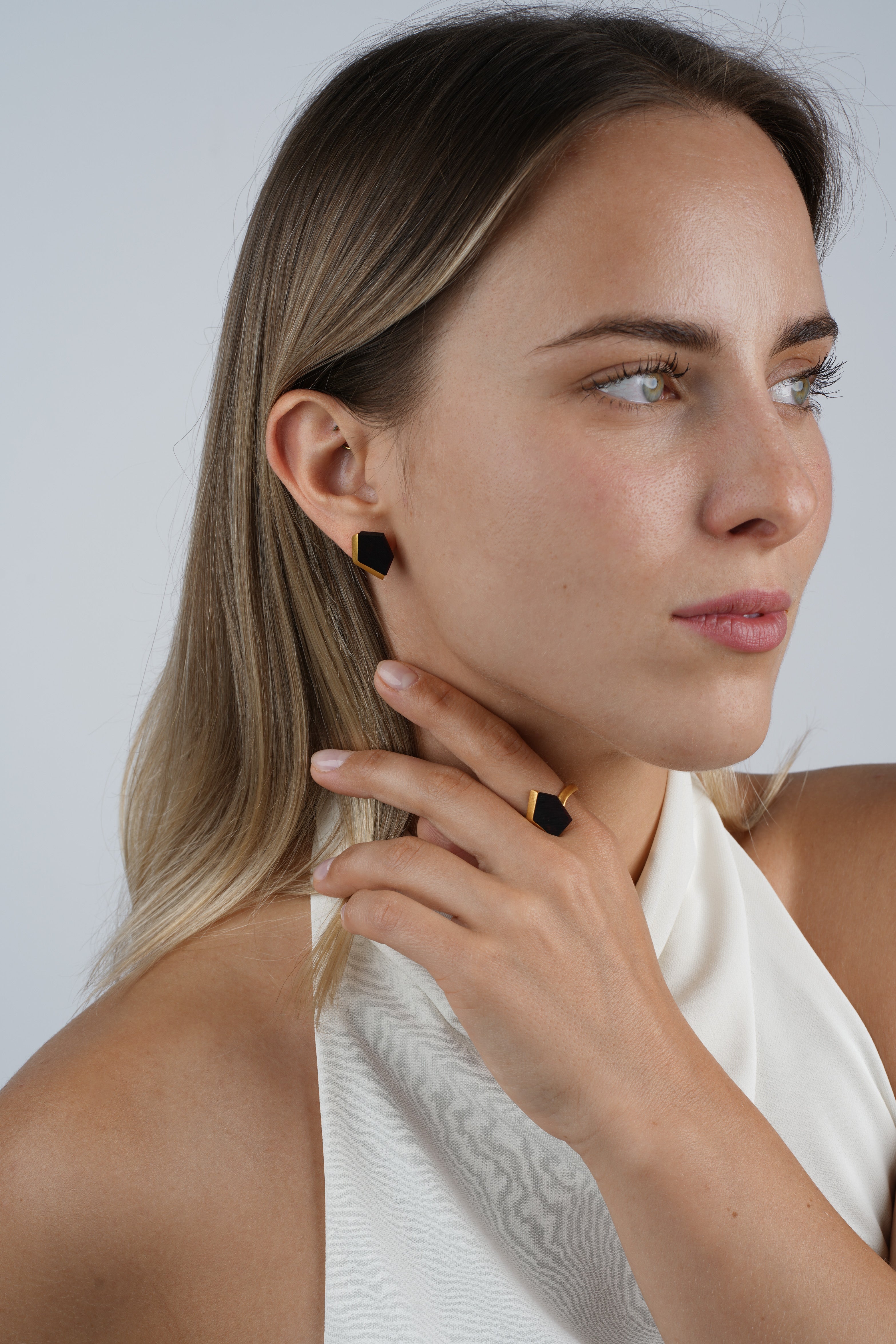 Gold-Plated Earrings with Cherry Amber "Fragmenta Imperii – Arcan"